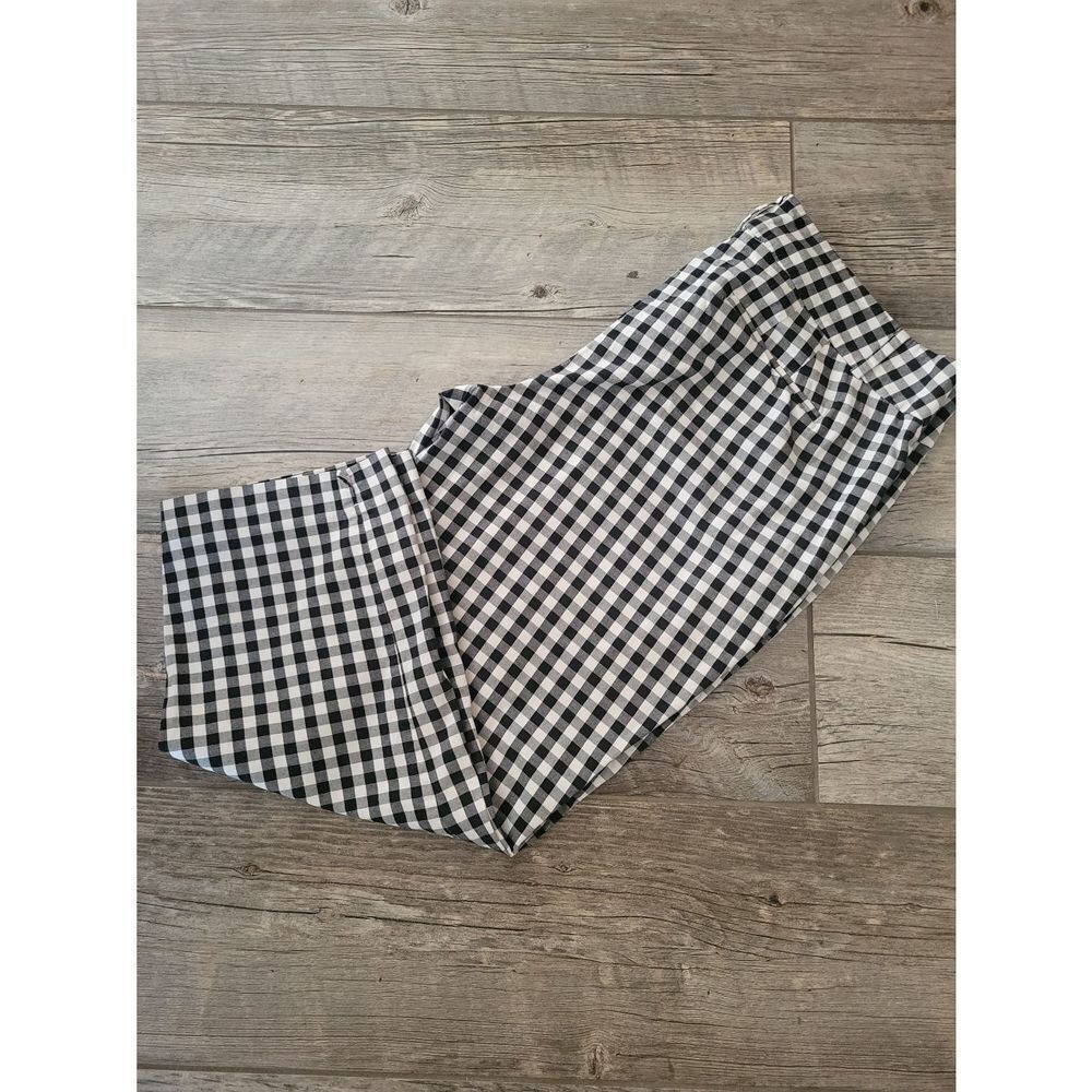 ANN TAYLOR Capris  